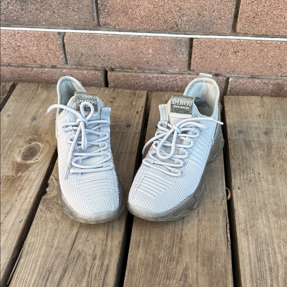 Steve Madden Shoes - Steve Madden SM NY90 Gray Sneakers Size Women's 8.5